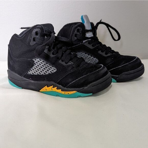 jordan 5 taxi